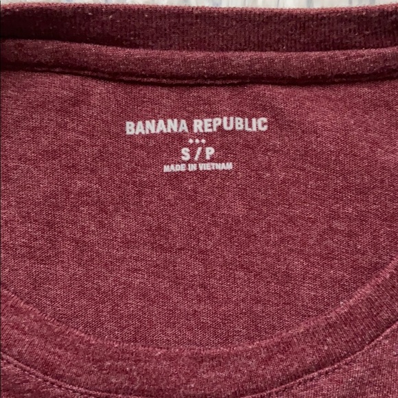 Banana Republic Men’s Elk Antler Maroon T-Shirt Sm - Picture 3 of 7